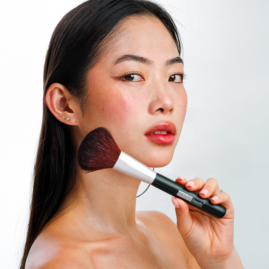 Beauty Treats Face Powder Brush (Brocha Para Sombras)